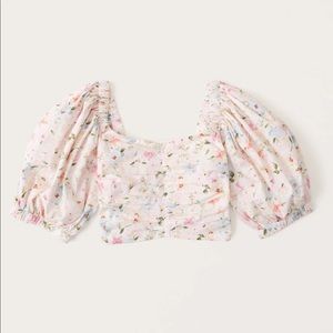 Poplin Cinched Puff Sleeve Top and Linen-Blend Pull-on Shorts